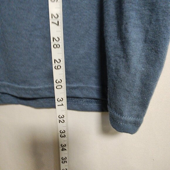 Graceland Women's L Elvis Presley "The Home of Elvis Presley" T-Shirt NWOT - Picture 9 of 9